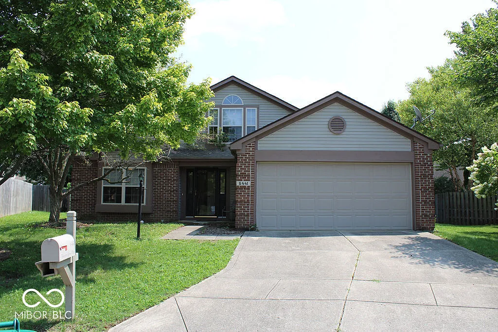 6441 Hunters Green Pl photo 1