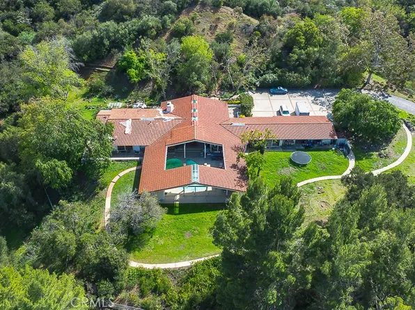 188 Pinecrest Rd, Westlake Village, CA 91361