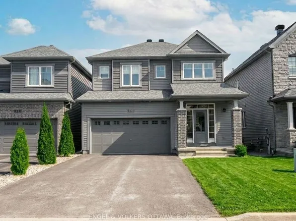 19 Allan Moore Pl, Ottawa, ON K2S 2A9