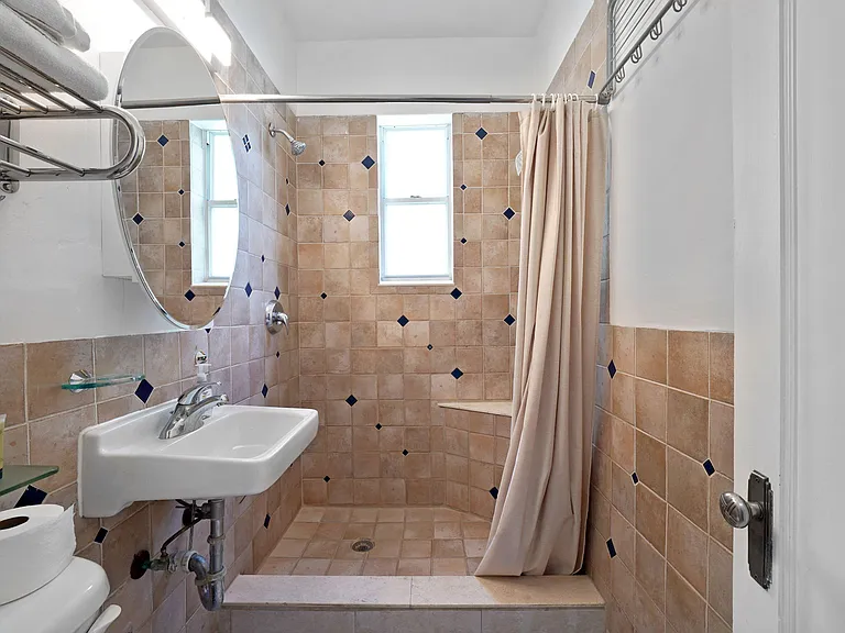 3710 Collins Ave #N-304 — Photo 11
