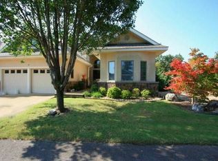 6 Divino Ln, Hot Springs Village, AR 71909