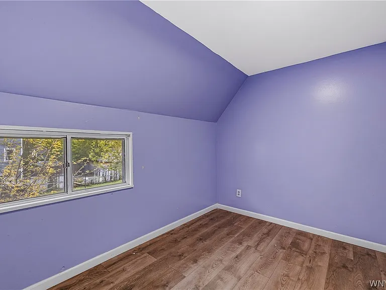 25 Parkridge Ave — Photo 8