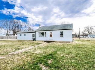 4 Roeper Dr, Saint Peters, MO 63376