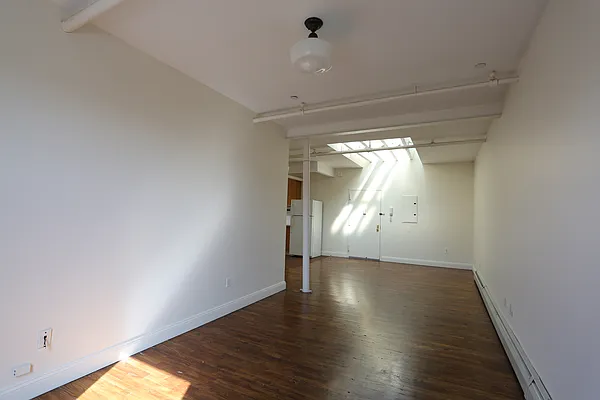 Rented by WaterStone Group, LLC | media 11