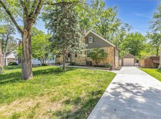 5509 Reeds Rd, Mission, KS 66202