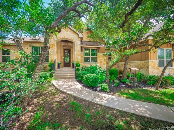 177 Prairie Wolf Court, Dripping Springs, TX 78620