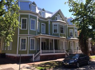 120 W Waldburg St APT 3, Savannah, GA 31401