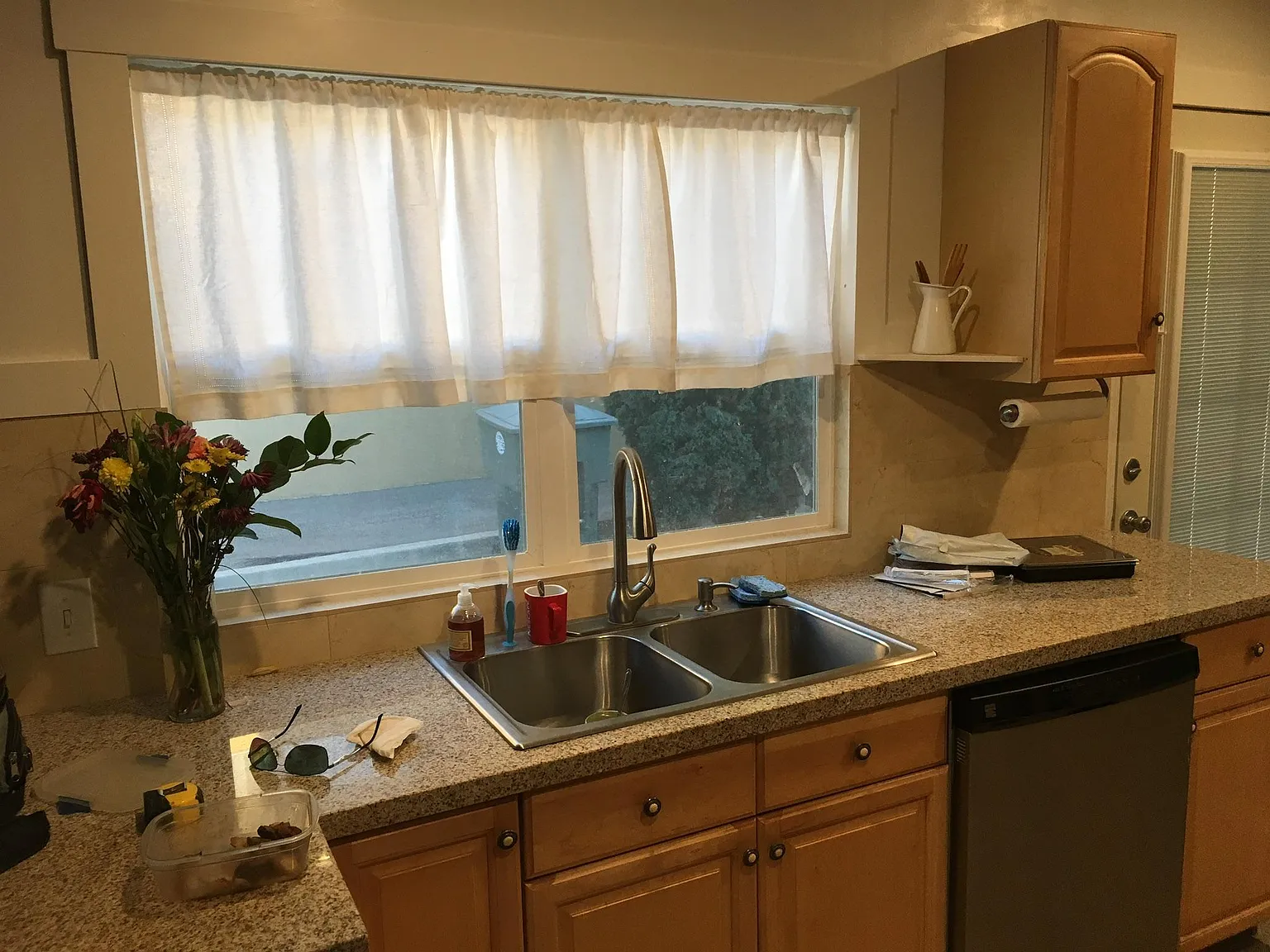 2 bed, 1000 sqft, $3,500 — Photo 4