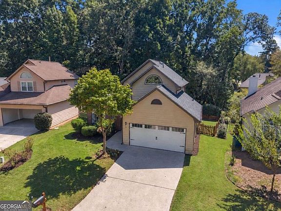 3rd image of 8910 S Somerset Ln