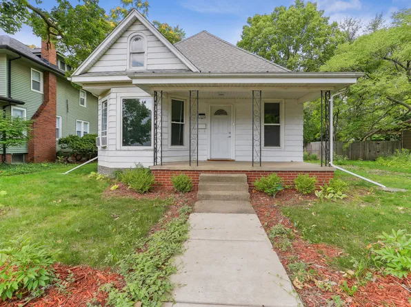 408 W Green St, Champaign, IL 61820