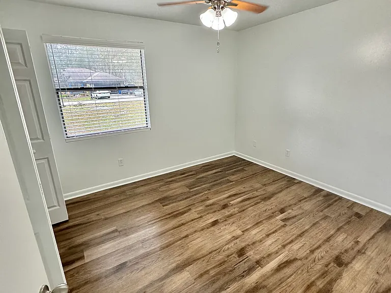 2045 Derringer Rd — Photo 12