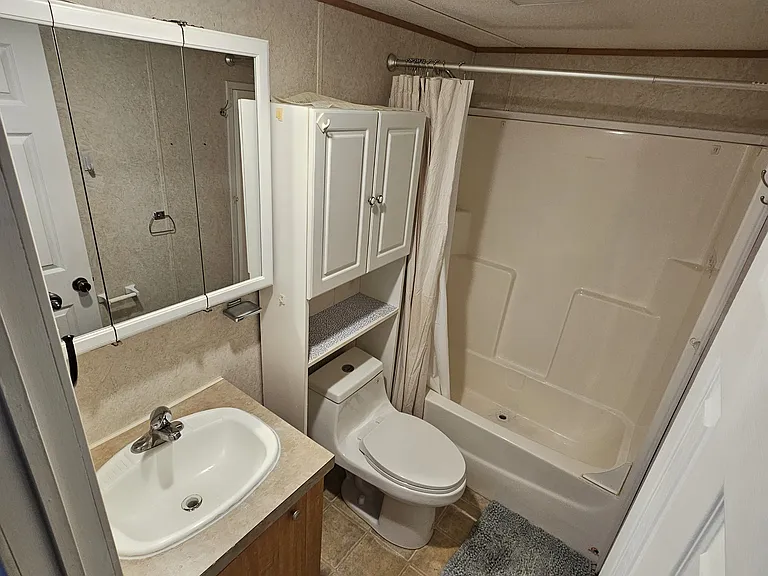 14 Dunsinane Dr — Photo 38