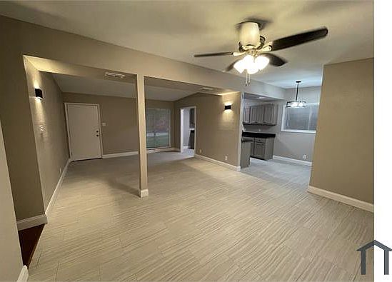 2nd image of 3826 Bentwood Ln