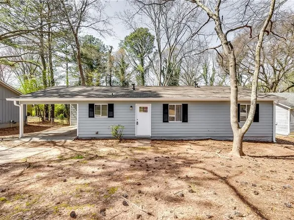 6627 Bent Creek Dr, Rex, GA 30273