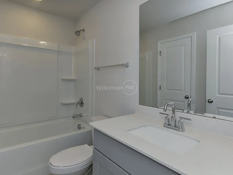 1152 Harland St — Photo 17