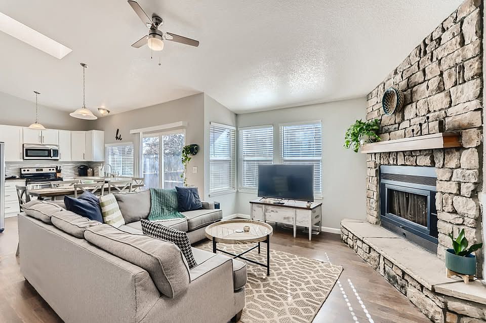 1st image of 17989 E Ohio Cir