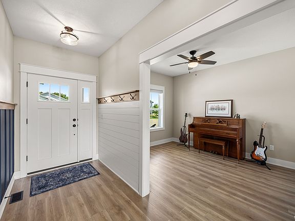3rd image of 3007 Tassel Ln