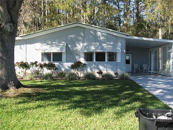 3rd image of 415 Sandalwood Dr
