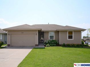 19007 Ohio St, Elkhorn, NE 68022