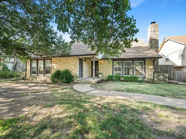 2347 N Bramblewood St, Wichita, KS 67226