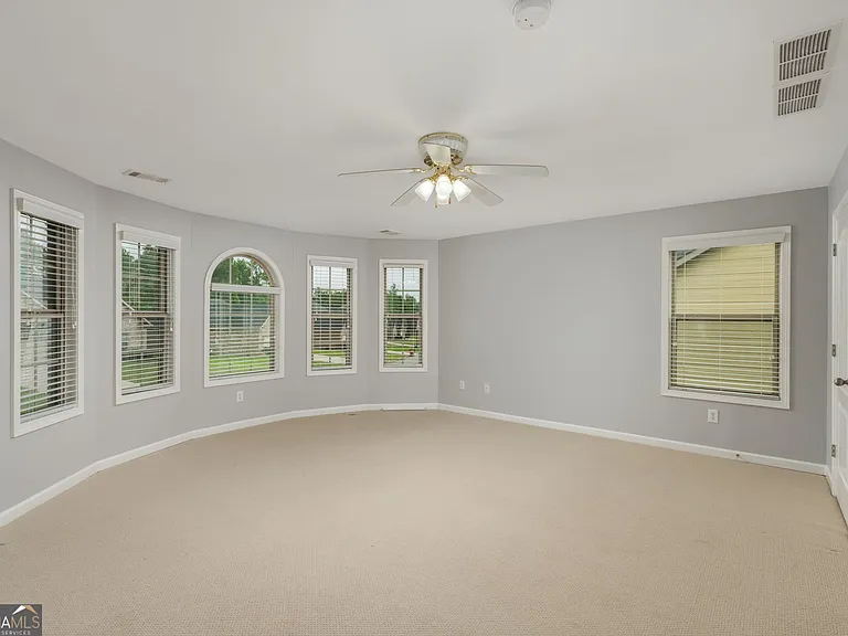 168 Summer Grove Ln — Photo 28