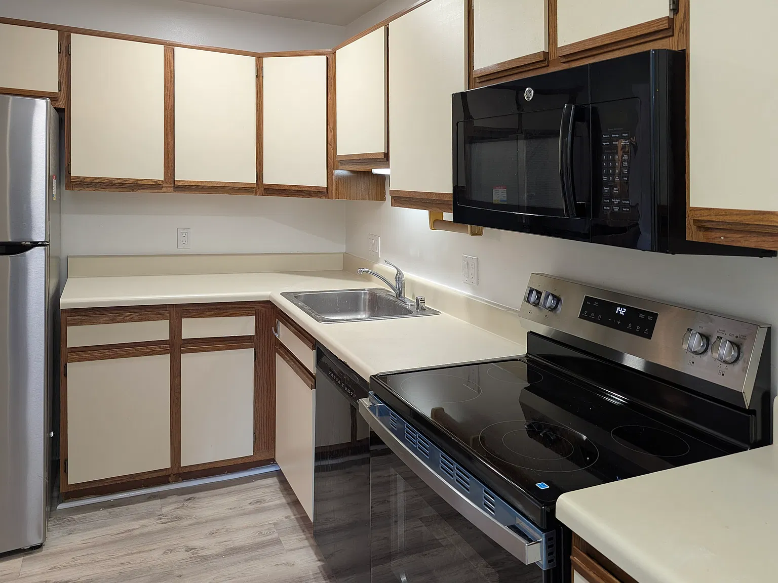 1 bed, 759 sqft, $1,550 — Photo 3