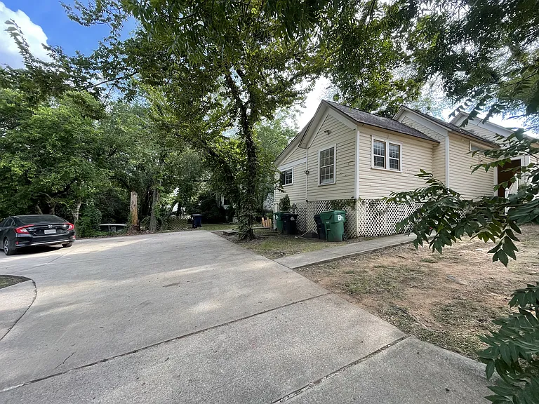 424 Fry St #A — Photo 63