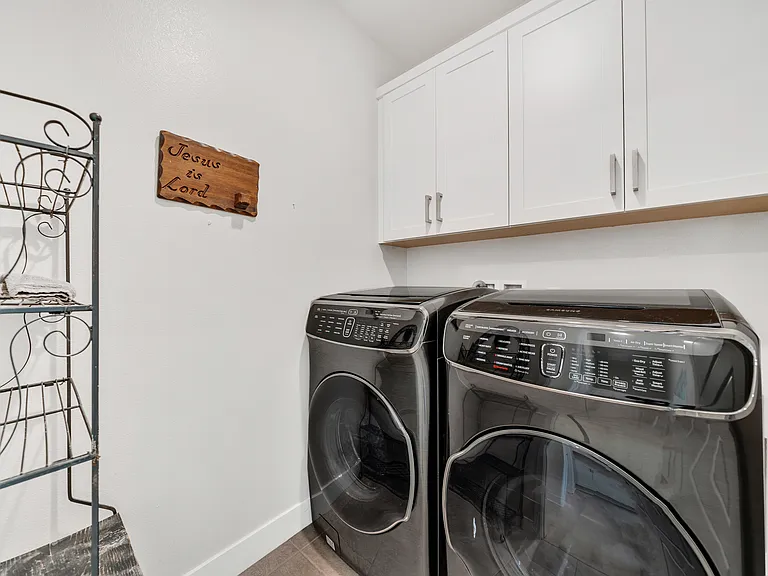 333 Sawbuck — Photo 72