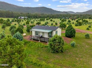 2 N2166 St #2166, Nutrioso, AZ 85932