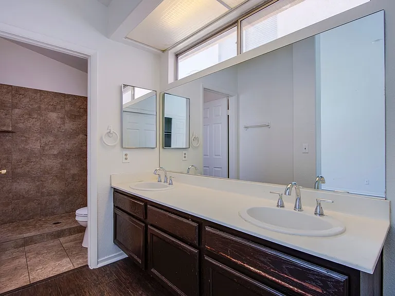 7510 Isley Ave — Photo 11