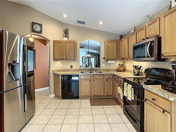 5th image of 18251 Kentisbury Ct