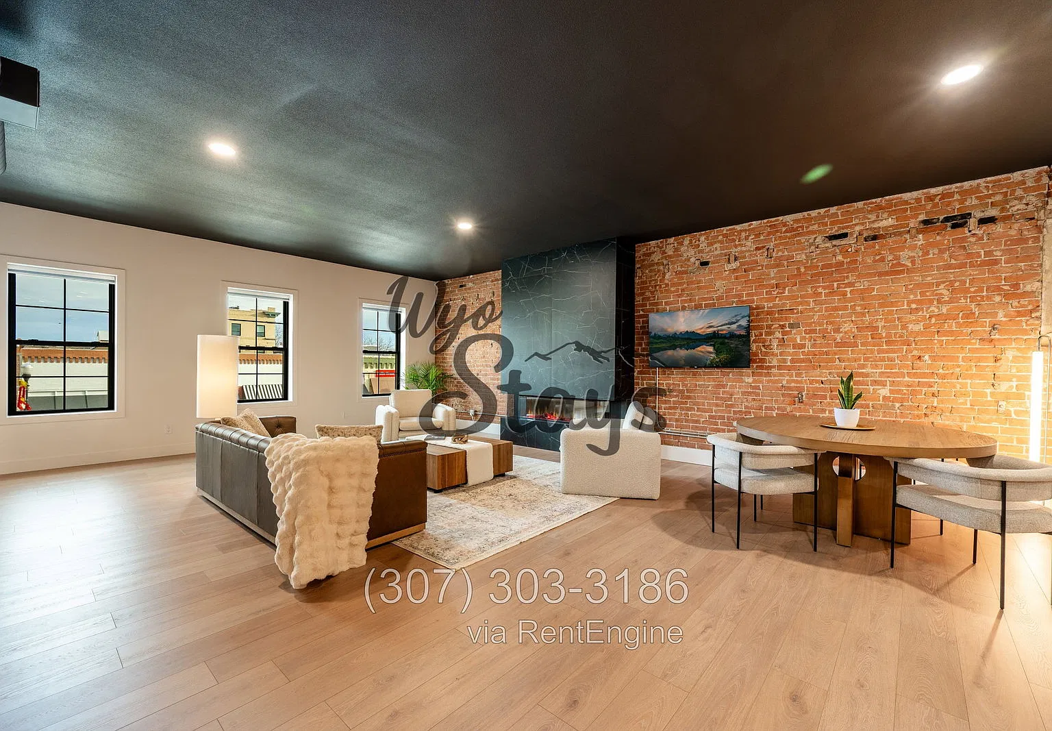 2 bed, 2.5 bath, 2300 sqft, $4,800 — Photo 2