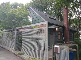 926 Randolph Ave, Seattle, WA 98122