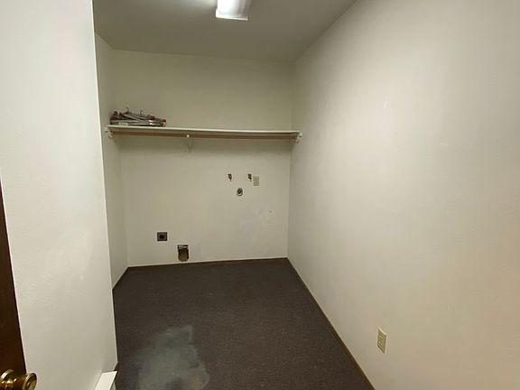 5th image of 1720 W Olive St #C