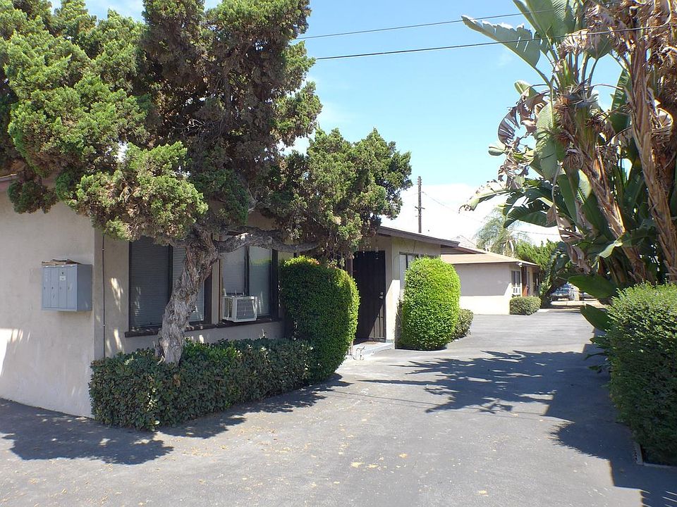 1st image of 5634 3/4 Rosemead Blvd