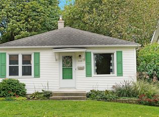 146 Elmwood St NE, Grand Rapids, MI 49505