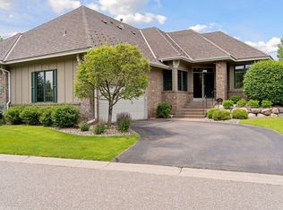 343 Waycliffe Dr N, Wayzata, MN 55391