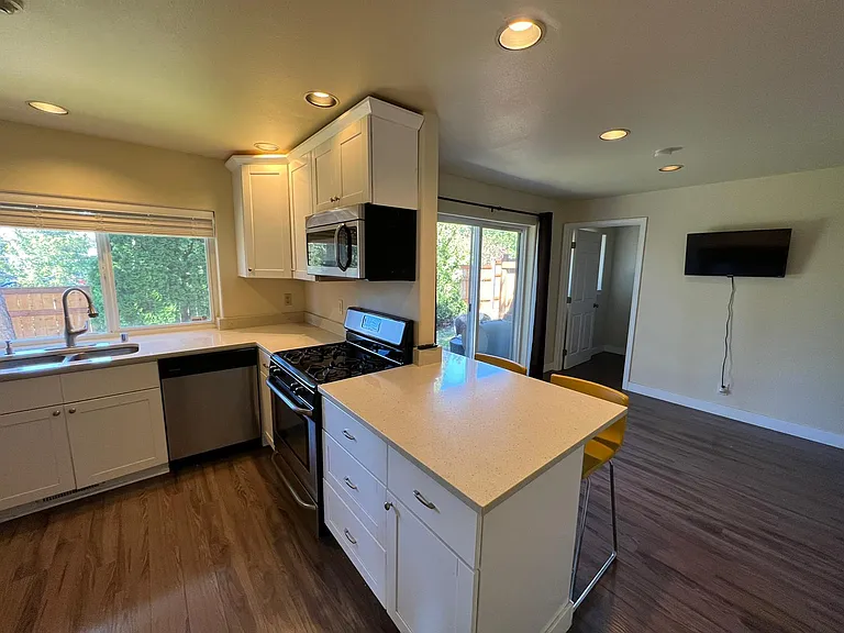 12010 SE 312th Ln — Photo 5