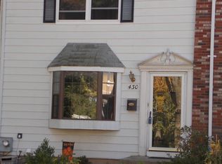 430 Dartmouth Ct, Bensalem, PA 19020
