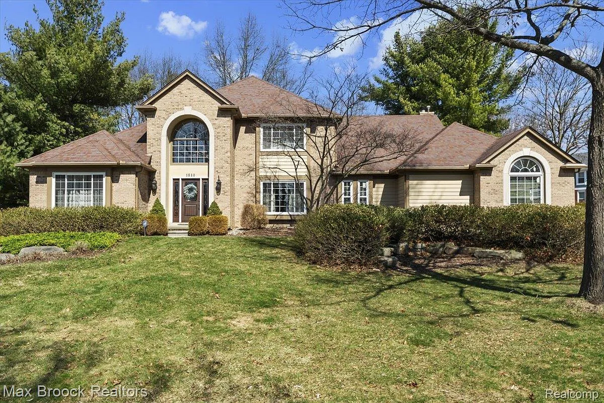 1840 Wexport Ln photo 1