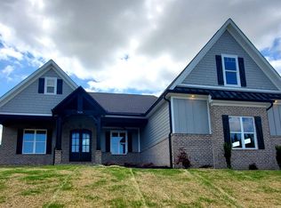 1426 Crestridge Dr, Maryville, TN 37804
