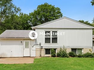 551 N Powahatan Dr, Independence, MO 64056