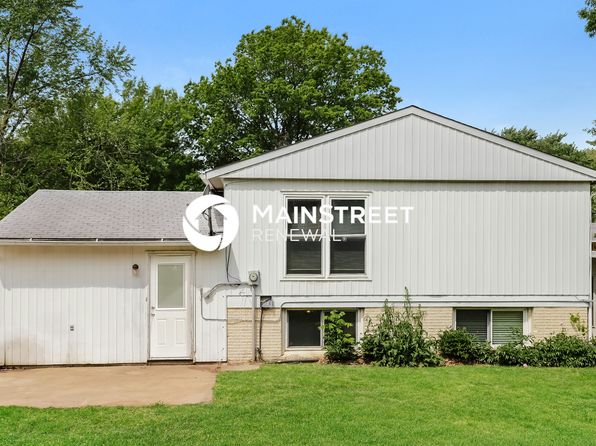551 N Powahatan Dr