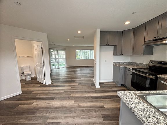 4th image of 3109 Dakan Ct #6