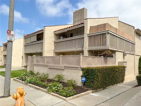 16672 Dolores Ln, Huntington Beach, CA 92649