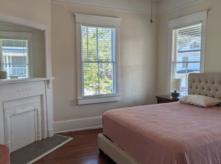 224 W 32nd St, Savannah, GA 31401