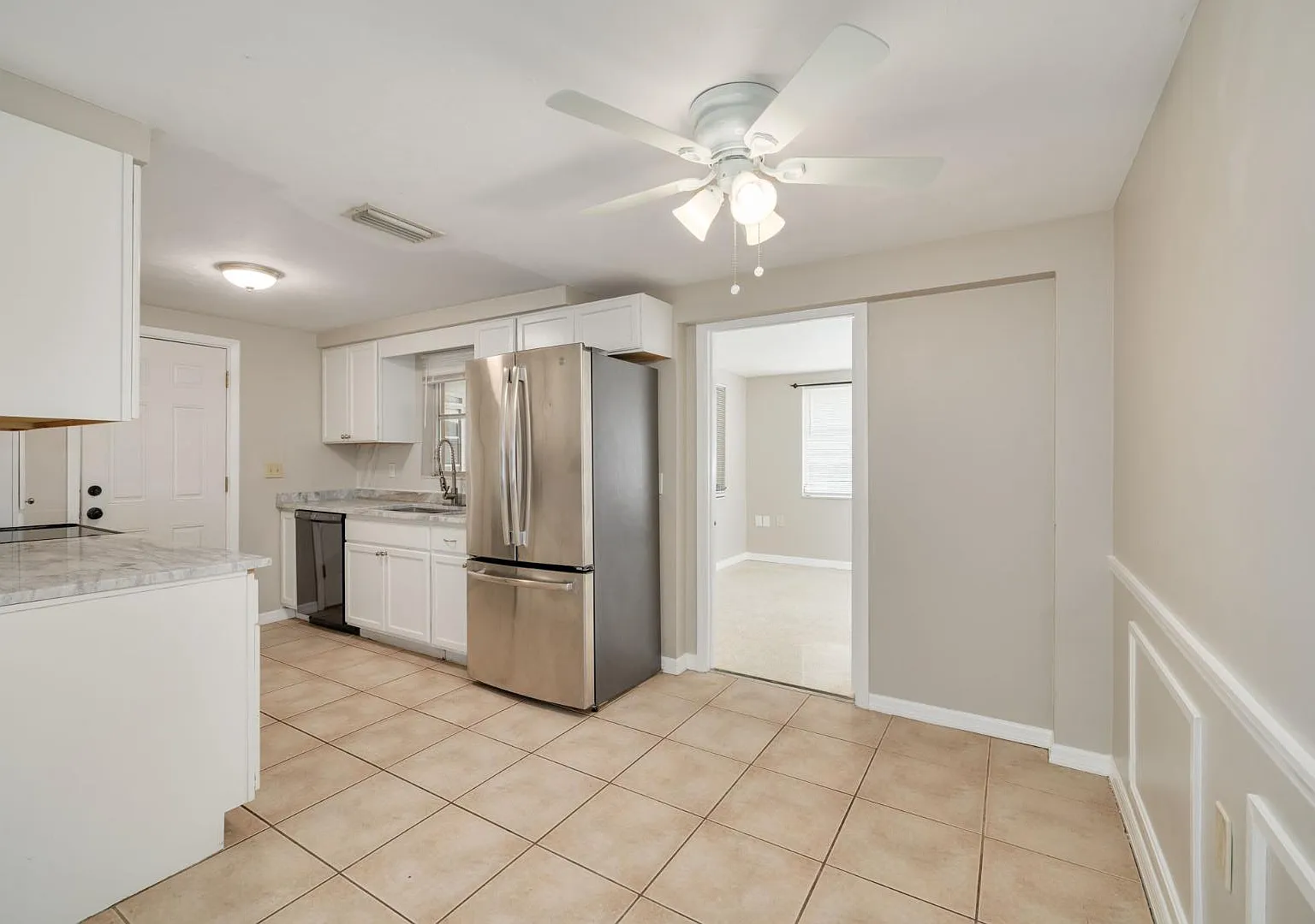 3304 Bluebird Dr — Photo 3