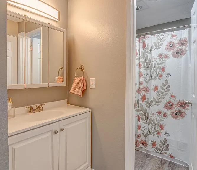 1128 Callahan Dr #L1 — Photo 5