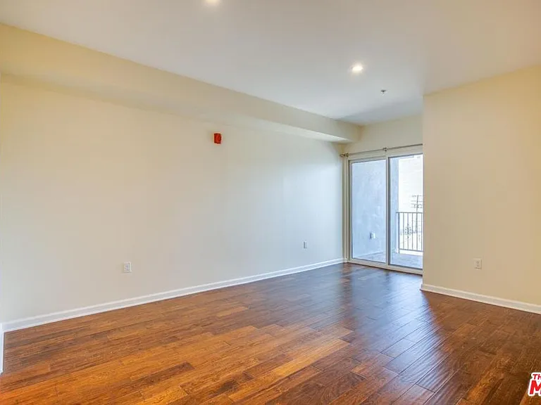 155 S Oxford Ave #506 — Photo 12