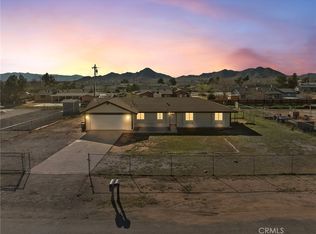 16548 Quinnault Rd, Apple Valley, CA 92307